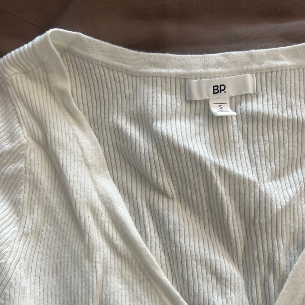 White Ribbed Cardigan Sweater - Picture 2 of 4